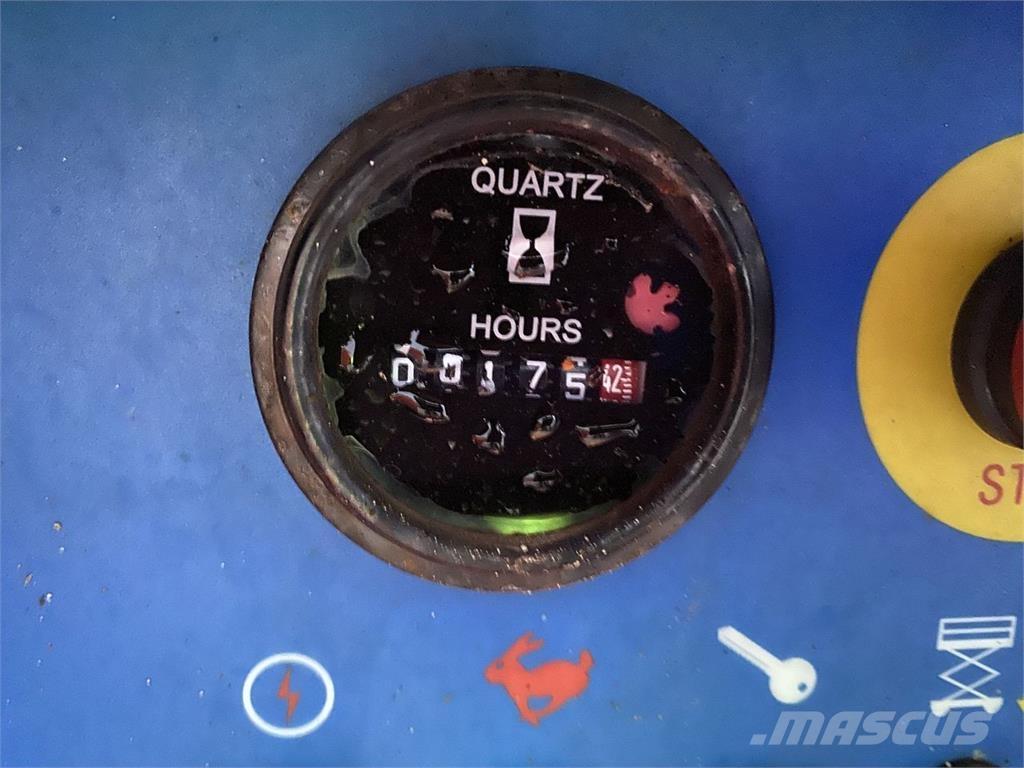 Mantall XD100RT Schaarhoogwerkers