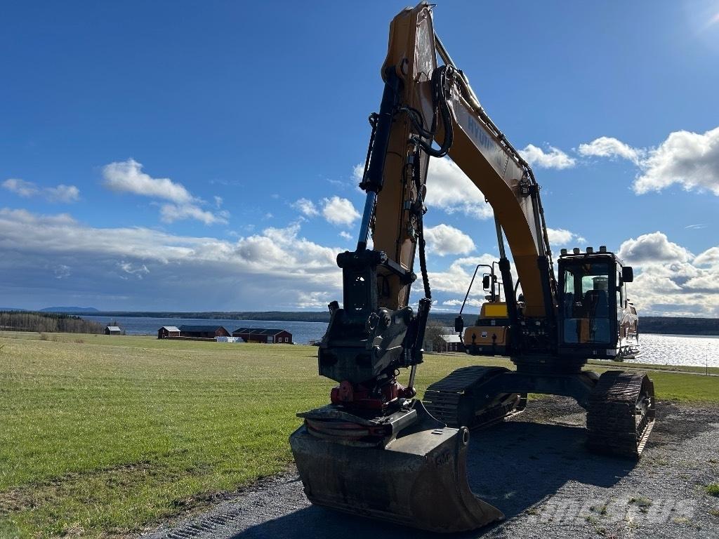 Hyundai HX 300 HW Rupsgraafmachines