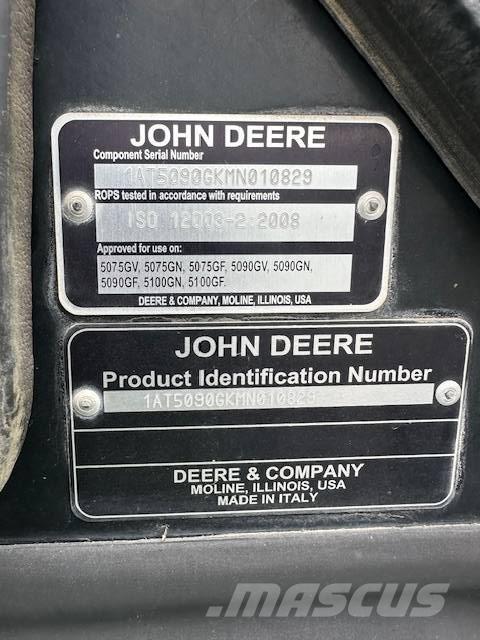 John Deere 5090 GN Tractoren