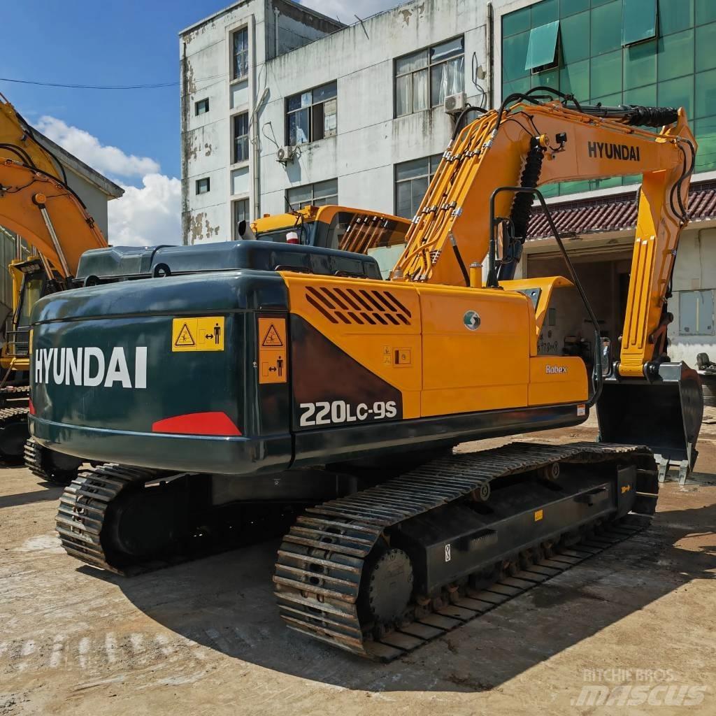 Hyundai R220LC-9S Rupsgraafmachines