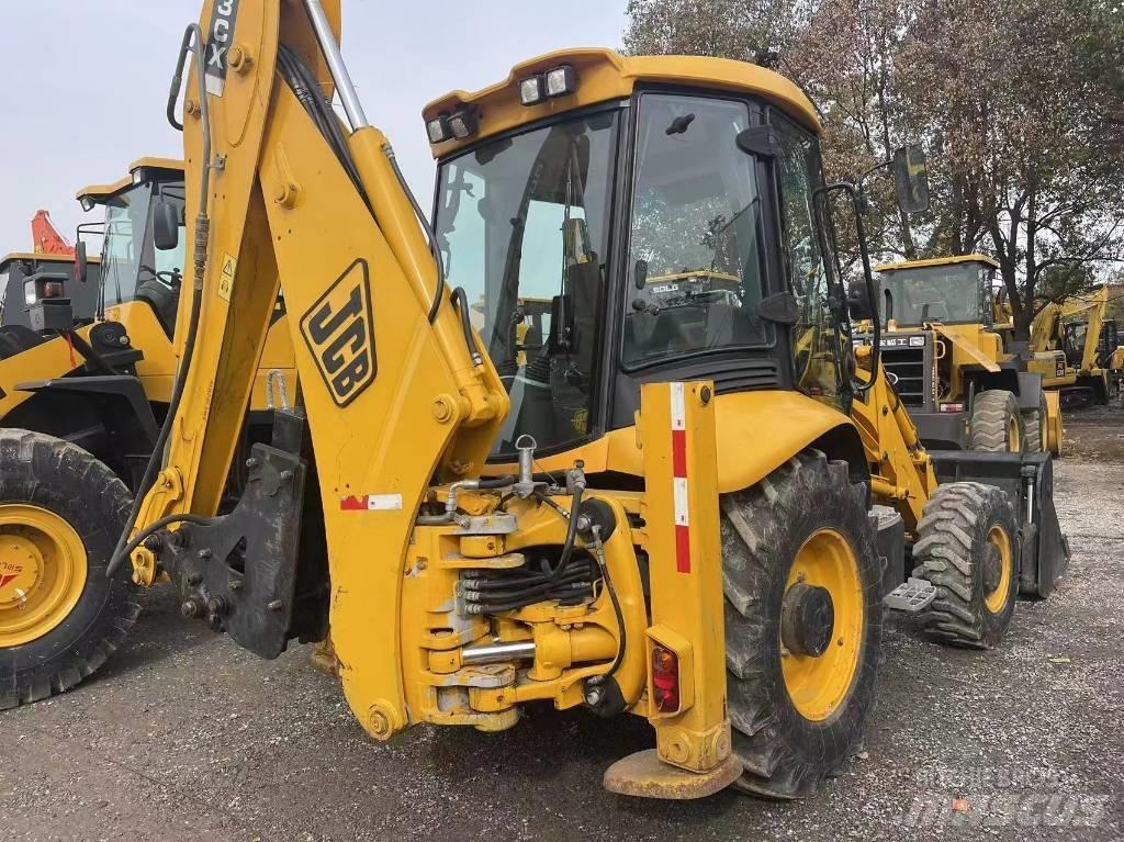 JCB 3CX Wielladers