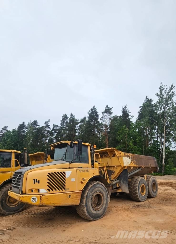Volvo A 25 D Knik dumptrucks