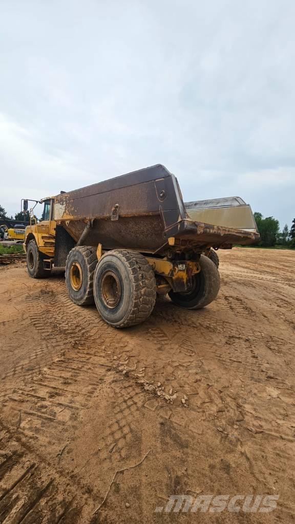 Volvo A 25 D Knik dumptrucks
