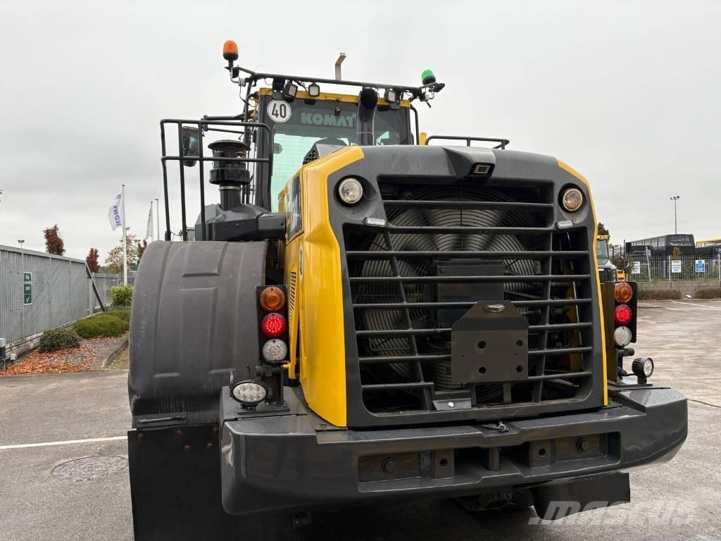 Komatsu WA380-8 Wielladers