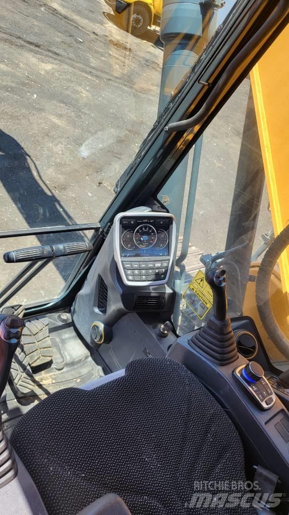 Hyundai HX220 L Rupsgraafmachines