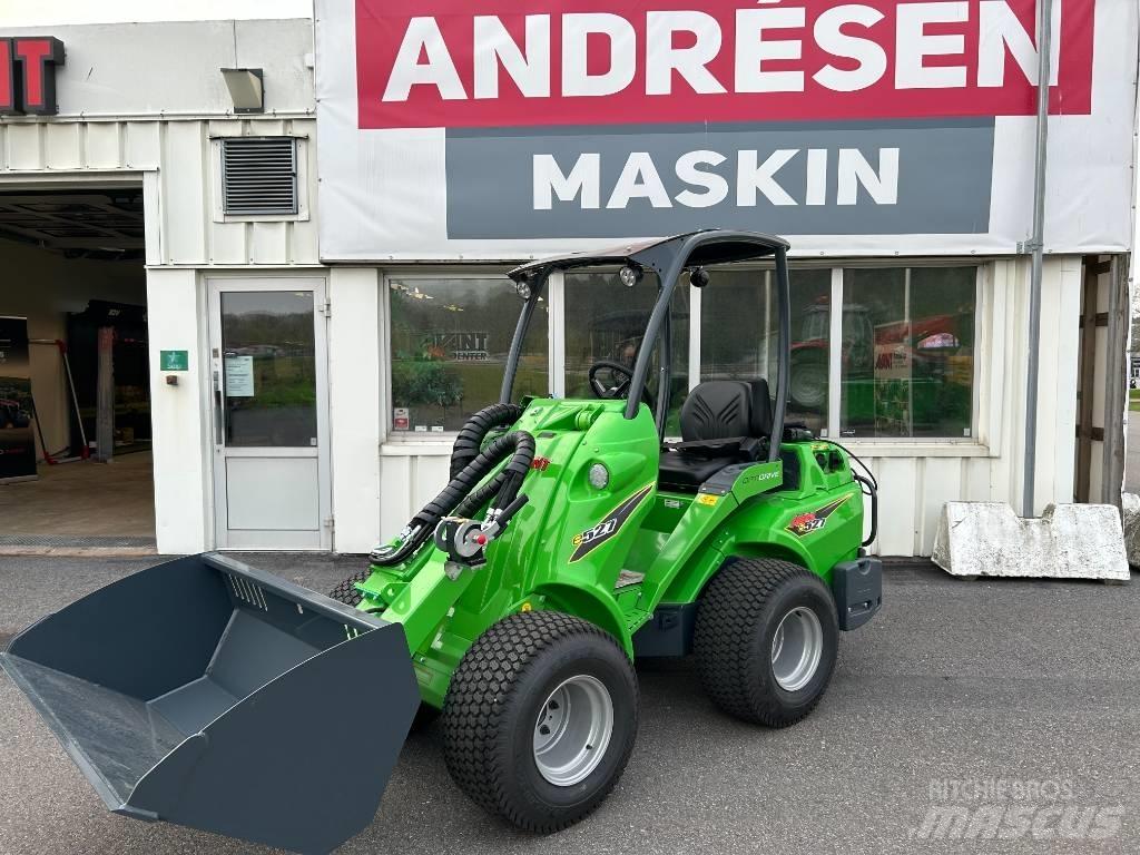Avant E 527 Schrankladers