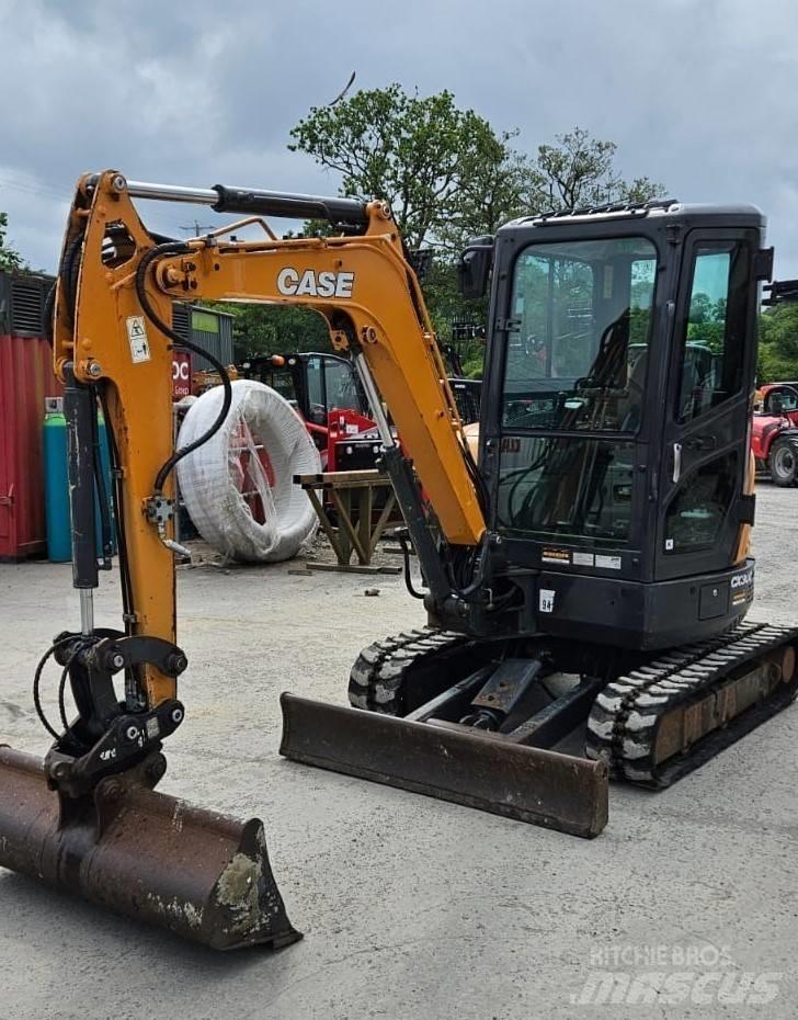 CASE CX30C Minigraafmachines < 7t