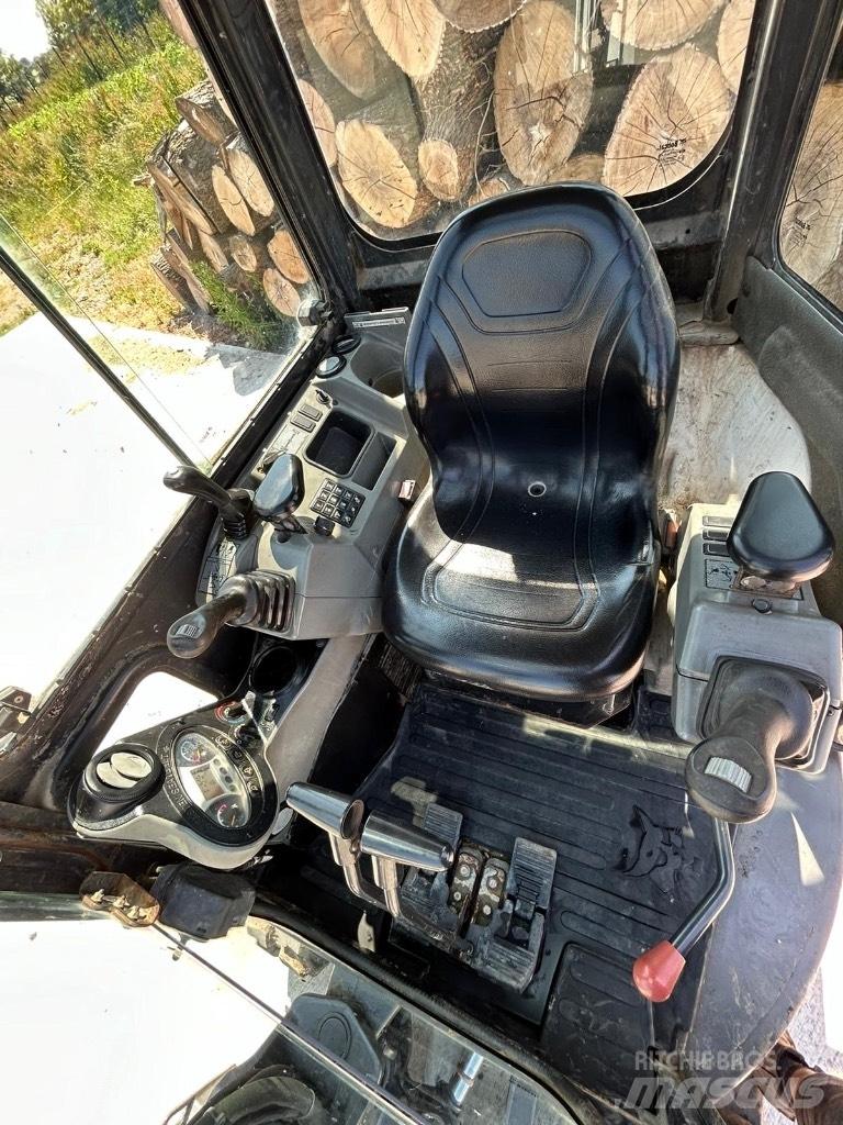 Bobcat E 25 Minigraafmachines < 7t