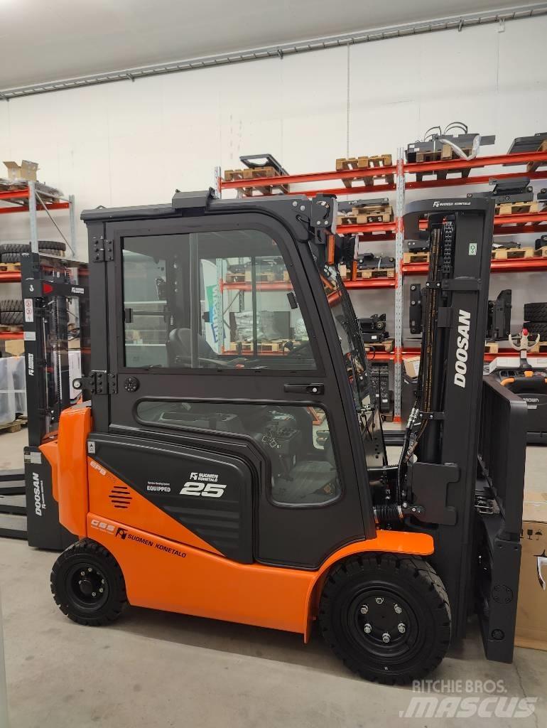 Doosan B25NS TARJOUS! Elektrische heftrucks