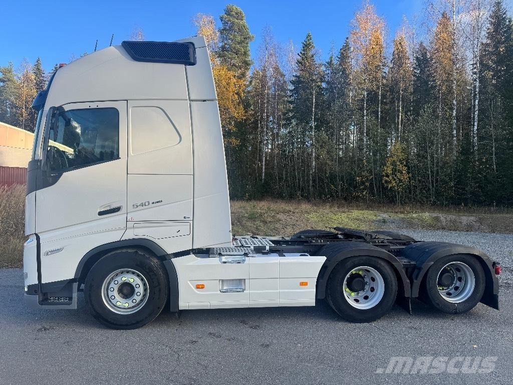 Volvo FH540 6x2 Trekkers