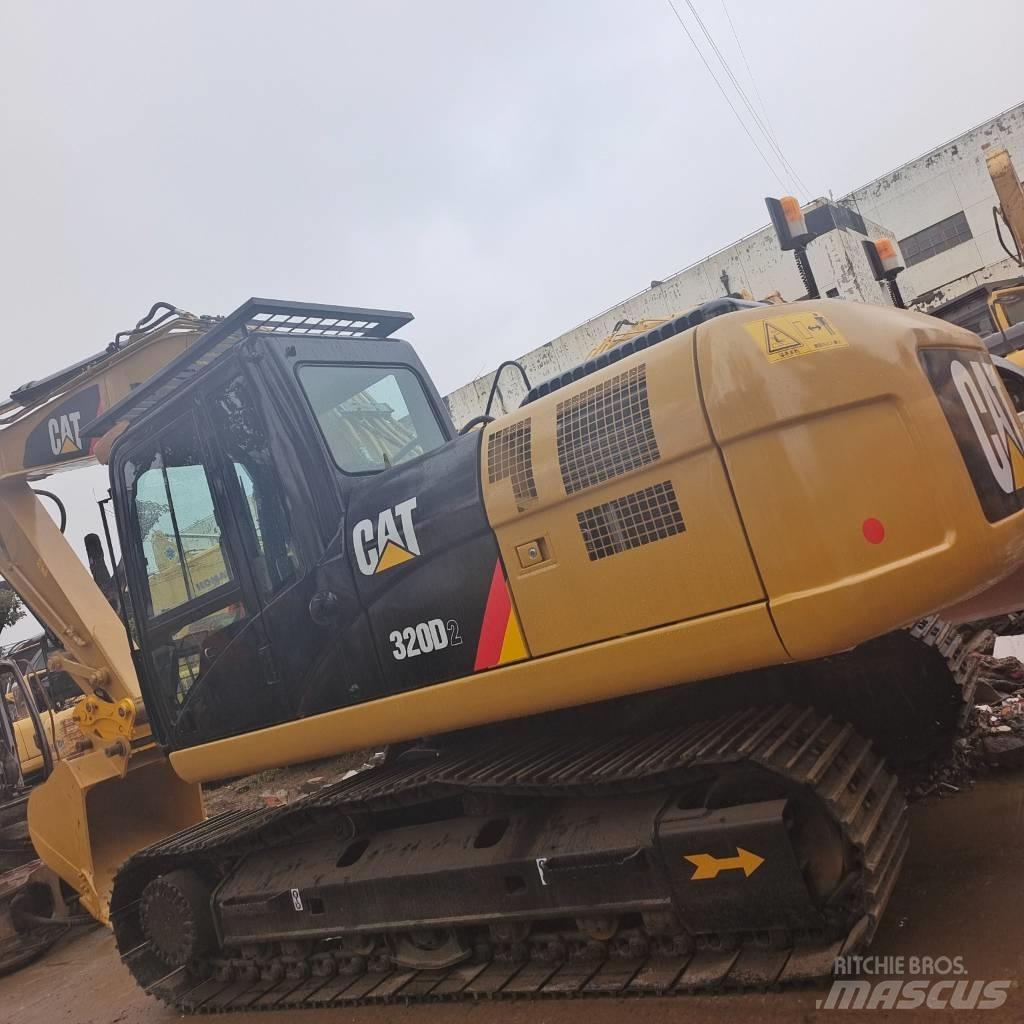 CAT 320 D Rupsgraafmachines