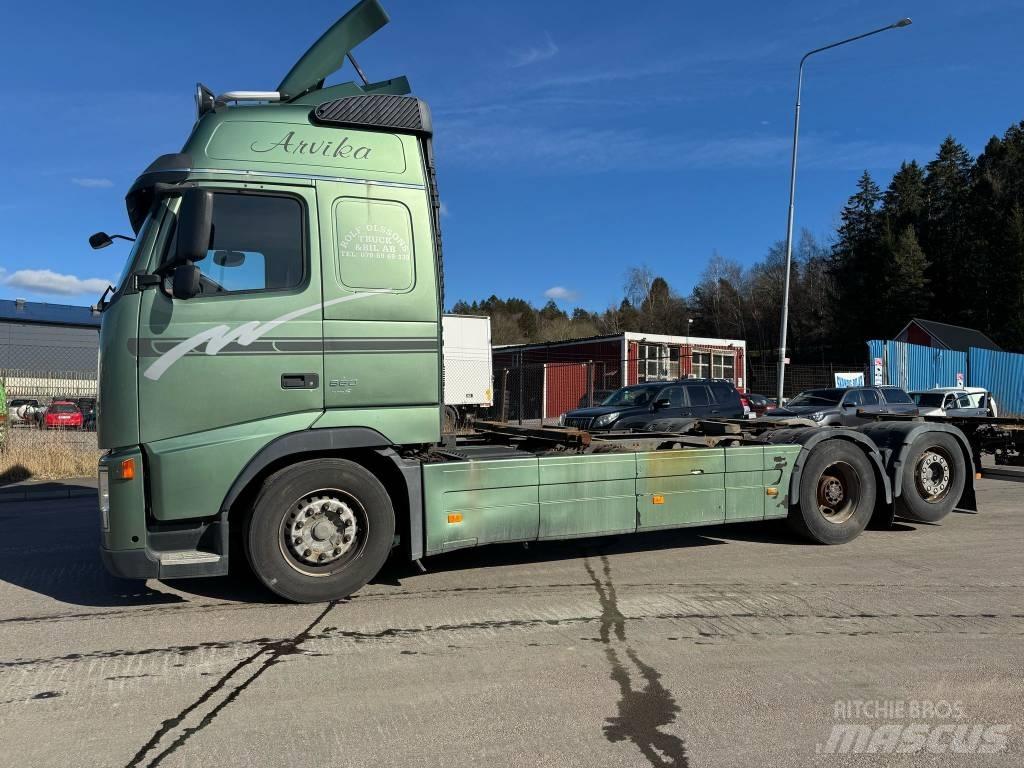 Volvo FH 16 Chassis met cabine