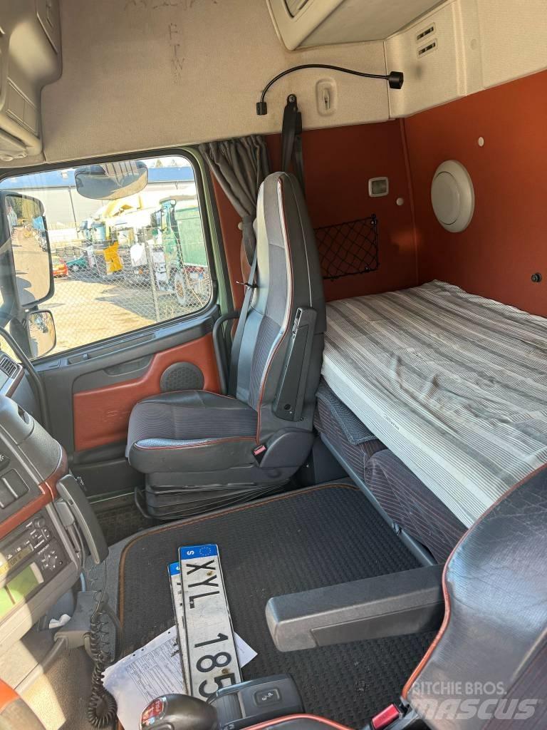 Volvo FH 16 Chassis met cabine