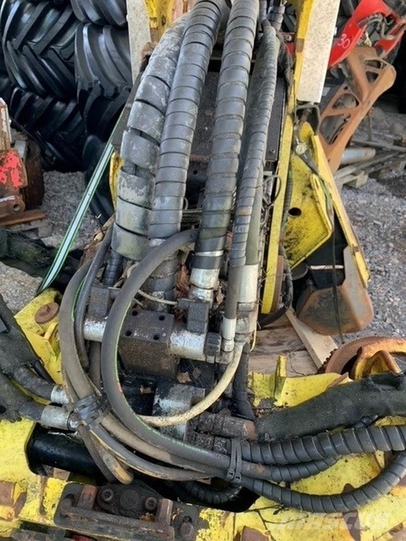John Deere H270 Boomvelkoppen