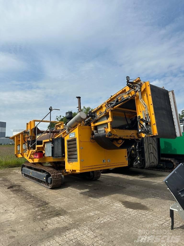 Backers 2-ta Mobiele zeefinstallaties