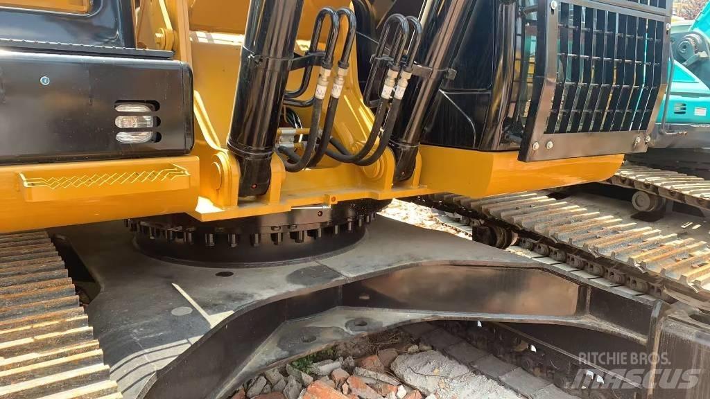 CAT 329 D Rupsgraafmachines