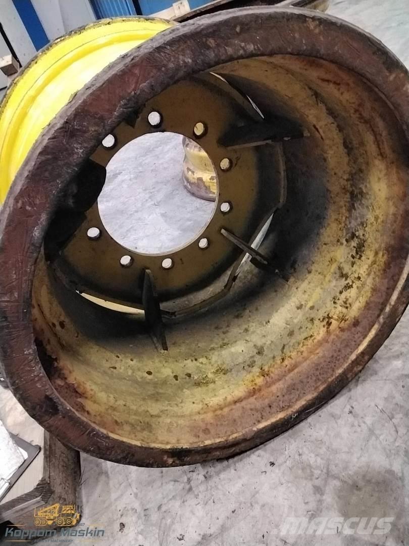 Ösa 250 20x26 Banden, wielen en velgen