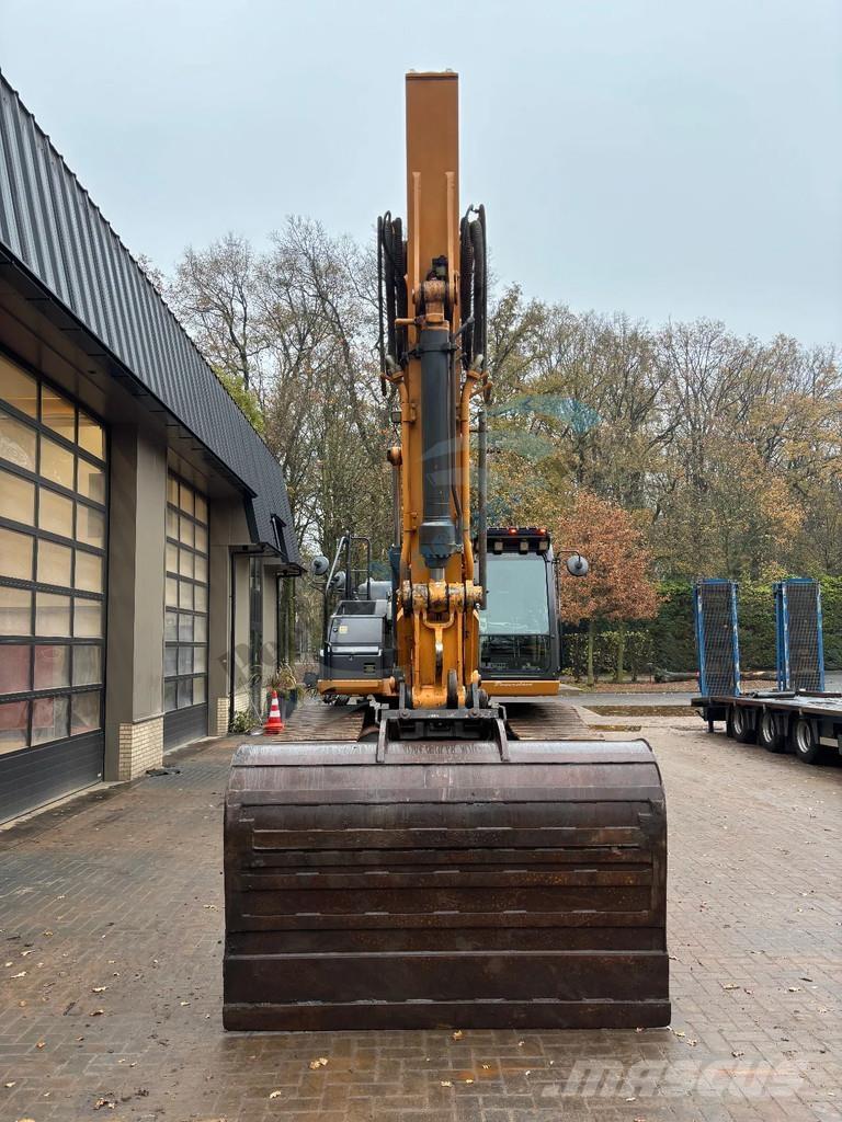 CASE CX 300 D Rupsgraafmachines