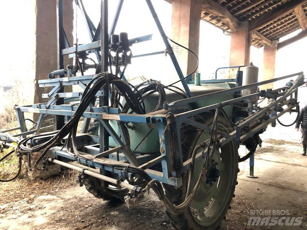 Berthoud ALBA V 2200 Bemestings spuiten