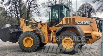 CASE 821 E Wielladers