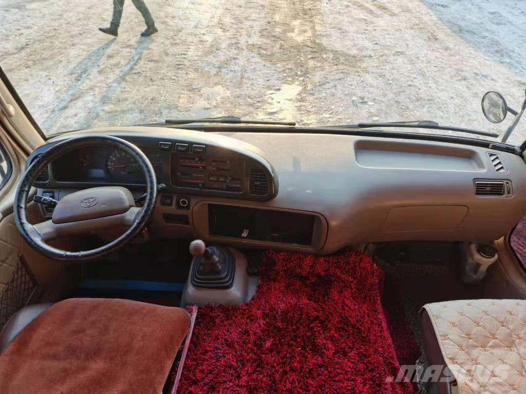 Toyota Coaster Bus Minibussen