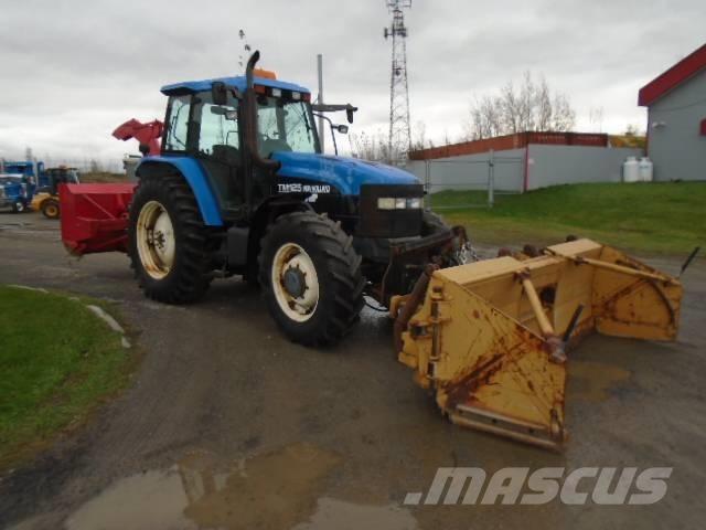 New Holland TM 125 Tractoren