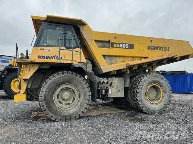 Komatsu HD 605-7EO Starre dumptrucks