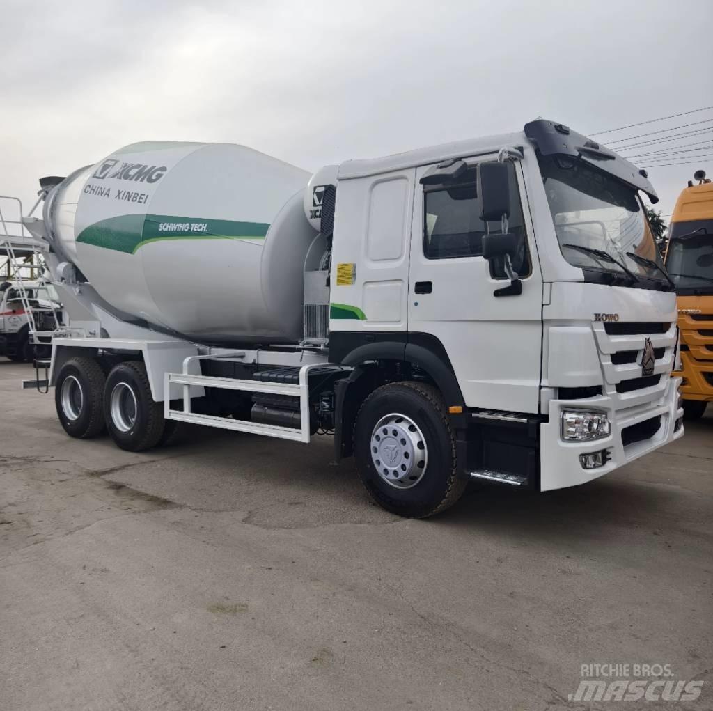 Howo 371 Betonmixers en pompen