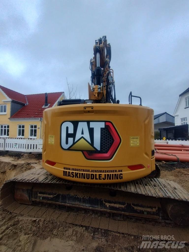 CAT 325 Rupsgraafmachines