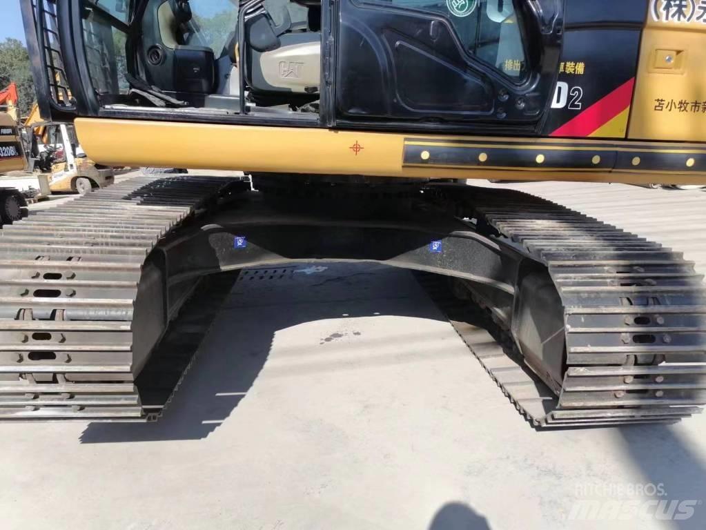 CAT 320 D Rupsgraafmachines