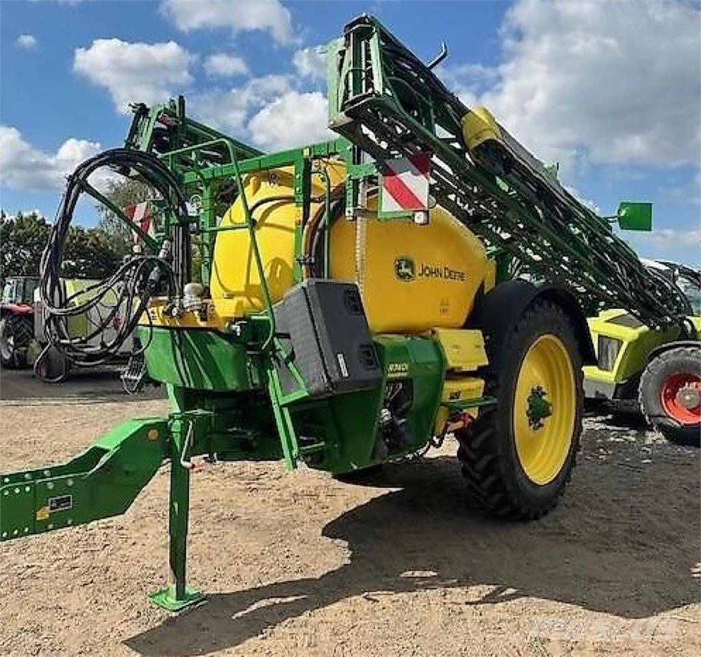 John Deere R740i Getrokken spuitmachines