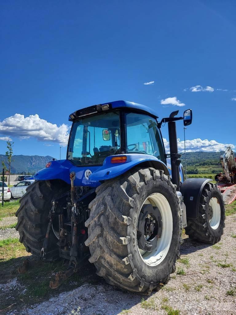 New Holland TG 285 Tractoren