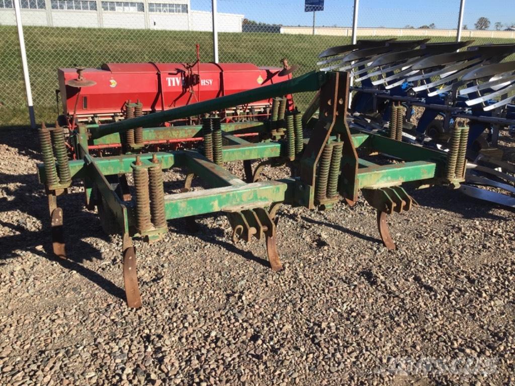  Grubber Kultivator Cultivatoren