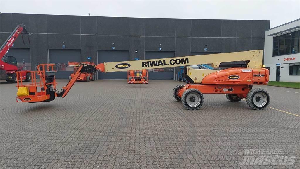 JLG M600JP Telescoophoogwerkers