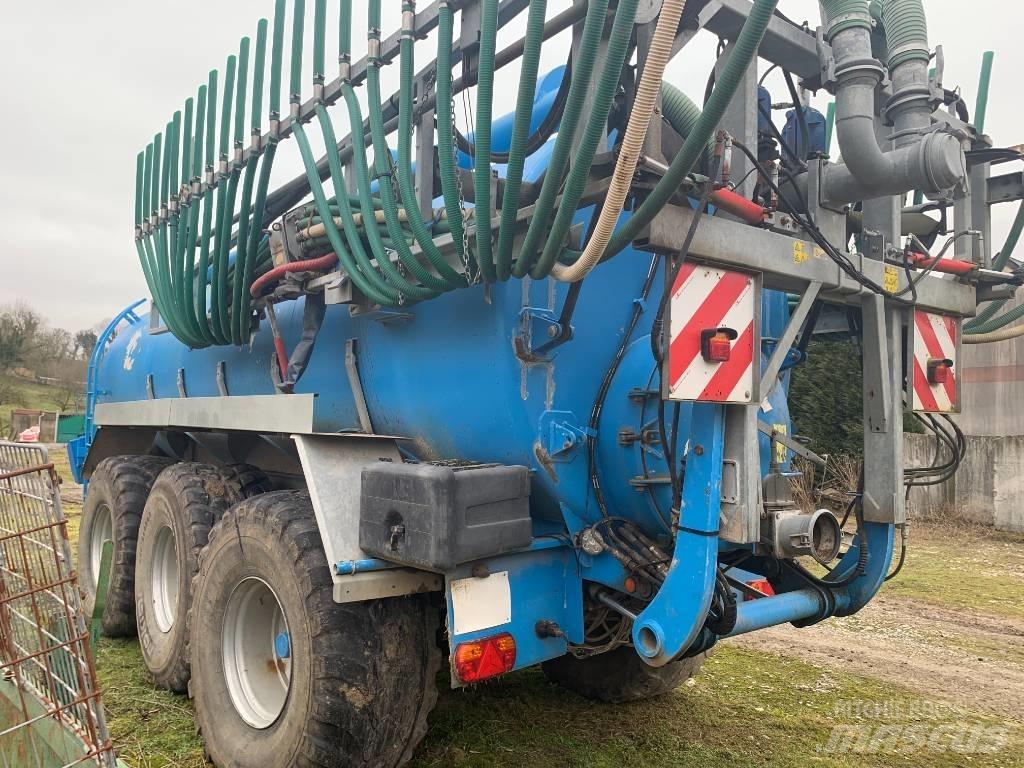  DOME OXY 22000 Drijfmesttanks