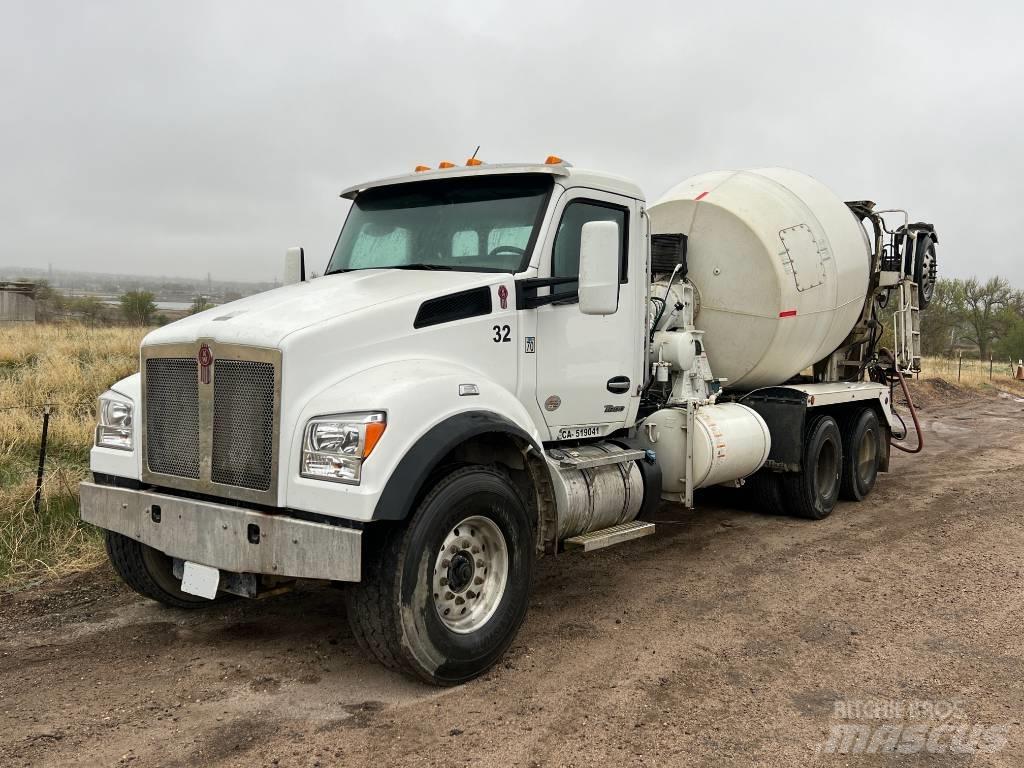 Kenworth T 880 Anders