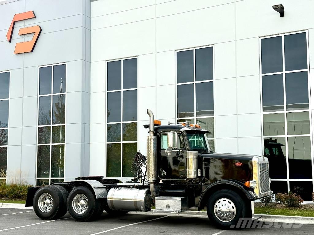 Peterbilt 378 Trekkers