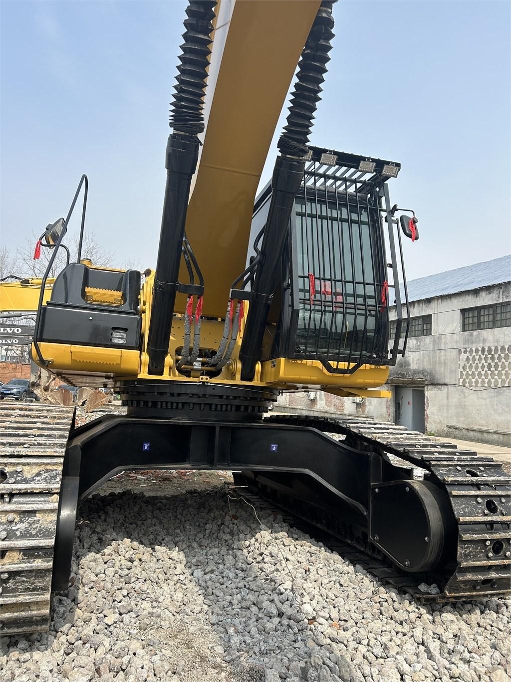 CAT 340 Rupsgraafmachines