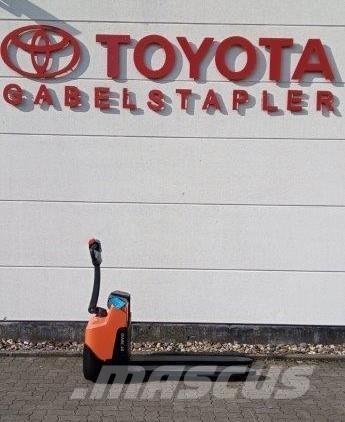 Toyota LWI 160 Stapelaar meeloop