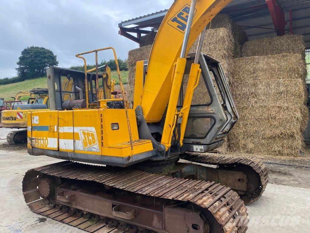 JCB JS 130 Rupsgraafmachines