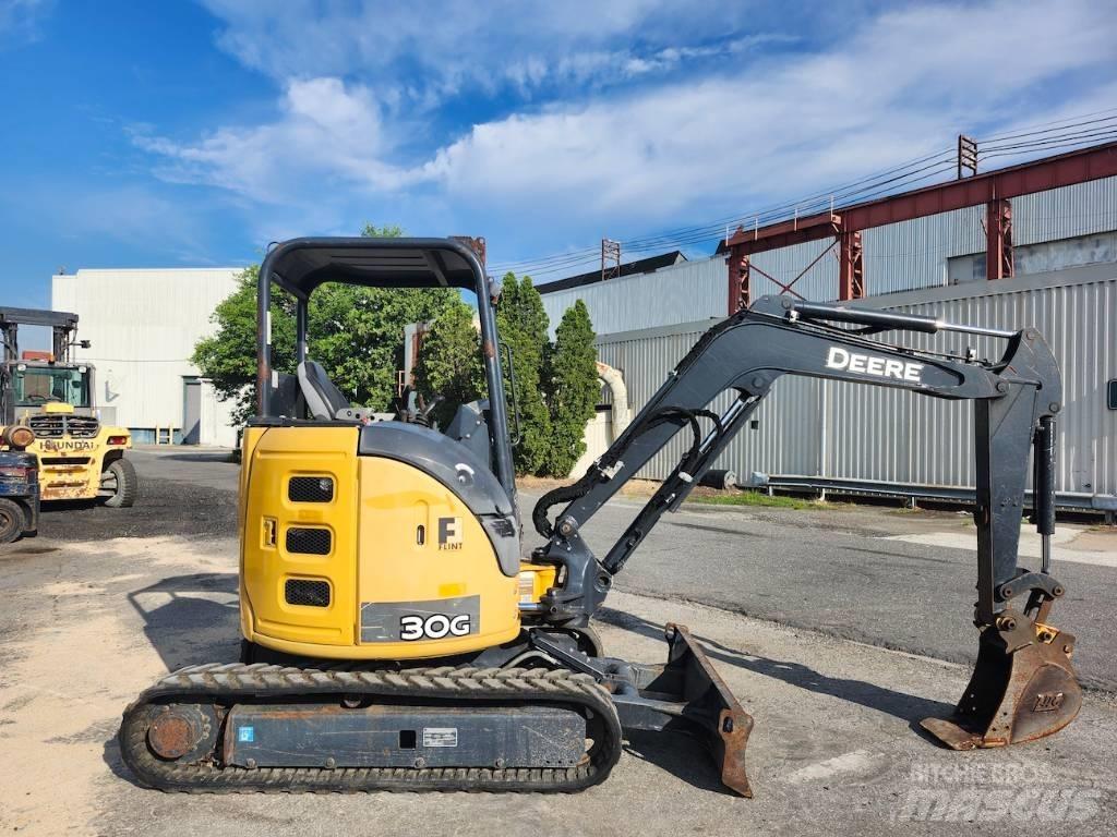 DEERE 30G Minigraafmachines < 7t