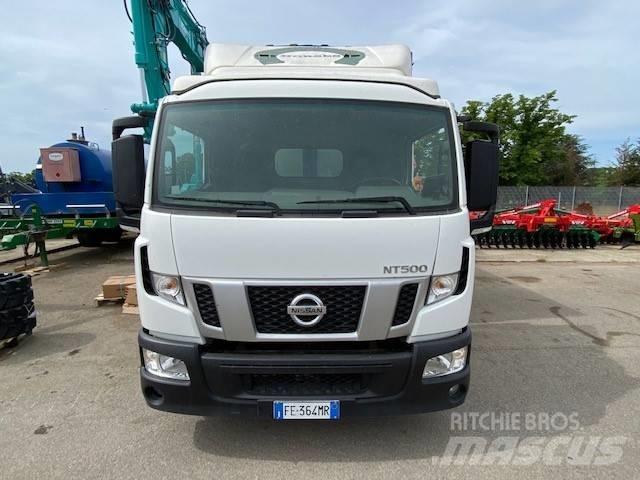Nissan NT500 Bestelwagens met open laadbak