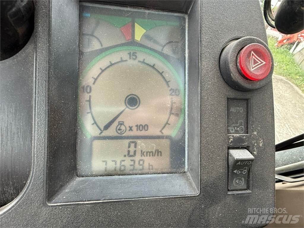 John Deere 4755 Tractoren