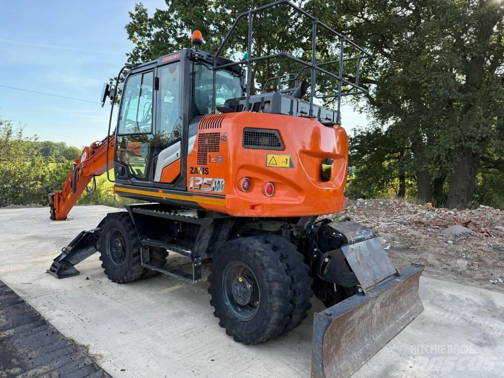Hitachi ZX 135 W-7 Wielgraafmachines
