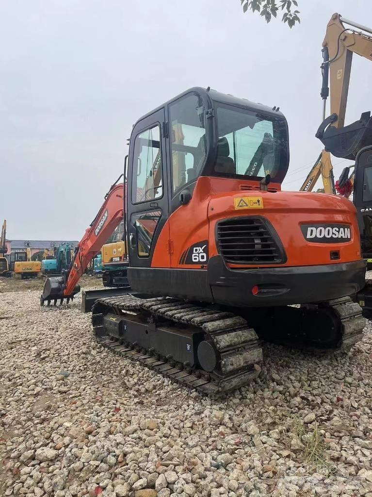 Doosan DX60 Minigraafmachines < 7t