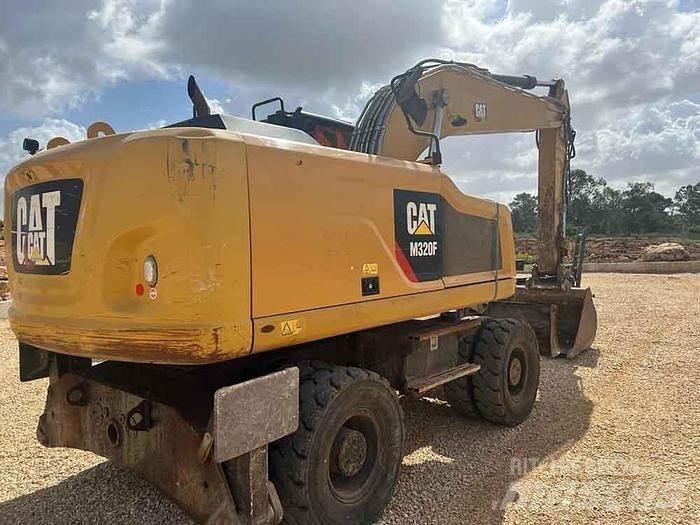 CAT M320F Speciale Graafmachines
