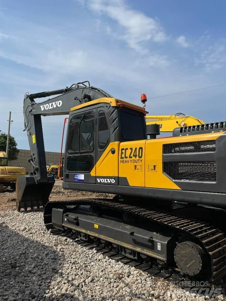 Volvo 240 Rupsgraafmachines