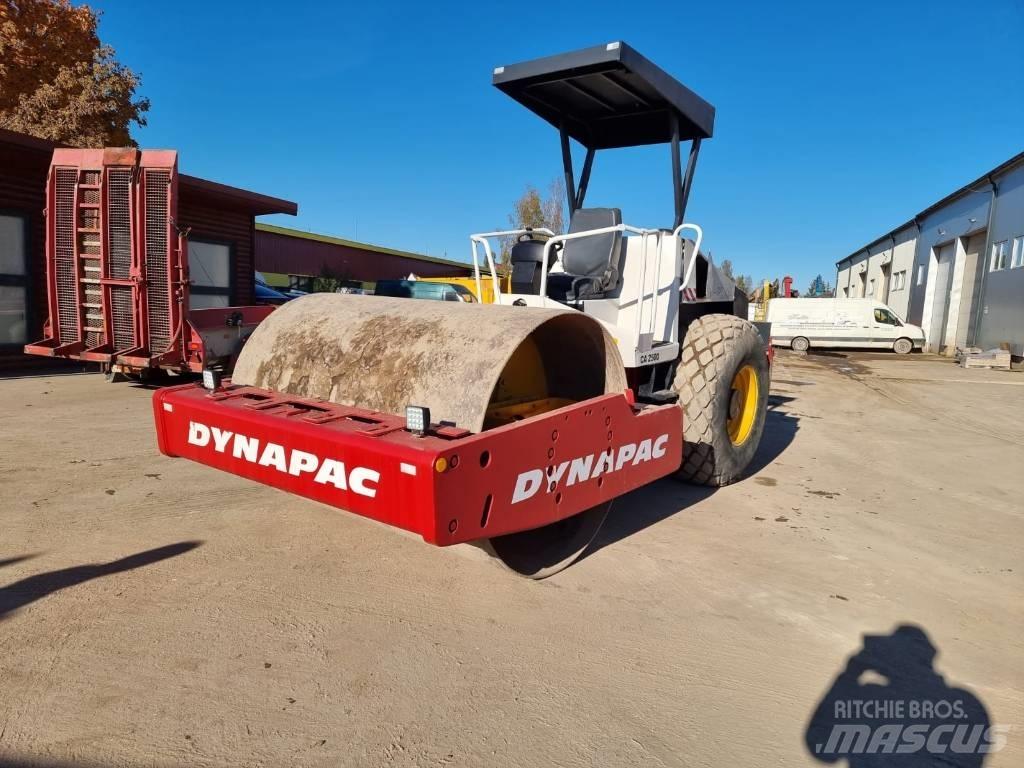 Dynapac CA 2500 Trilrolwalsen