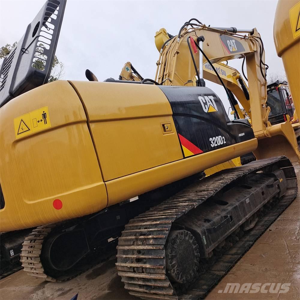 CAT 320 D Rupsgraafmachines