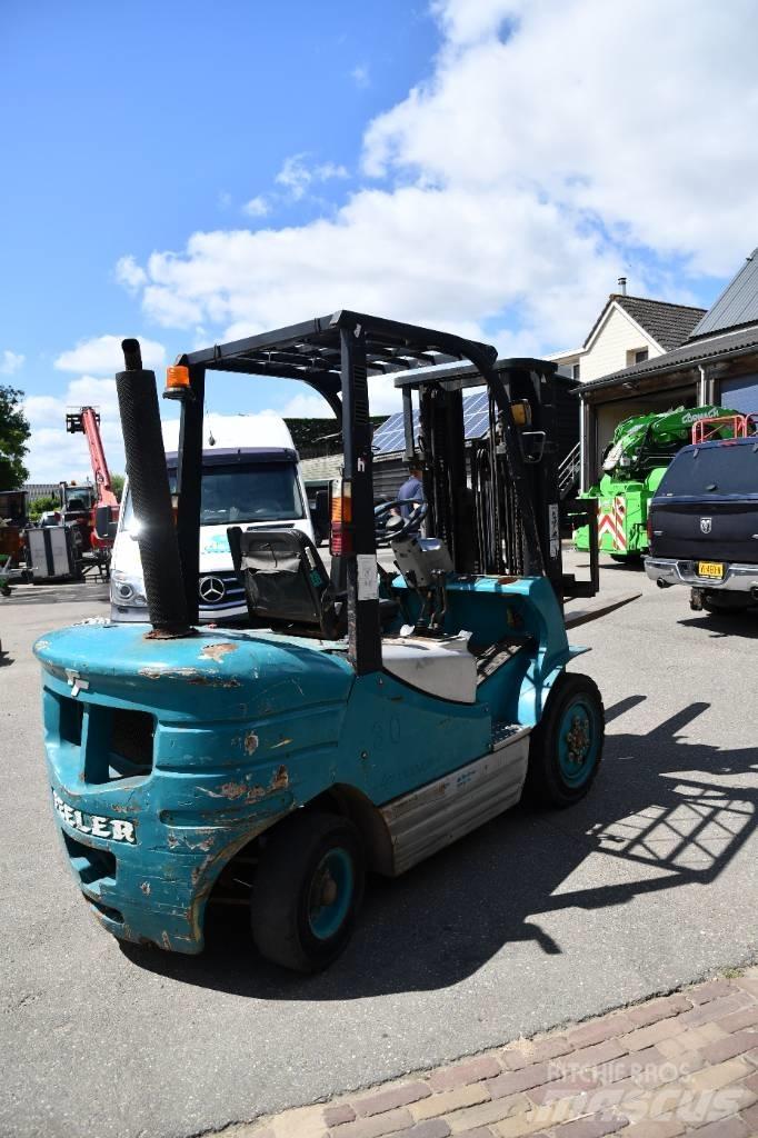 Feeler FD30CTJ Meeneemheftrucks